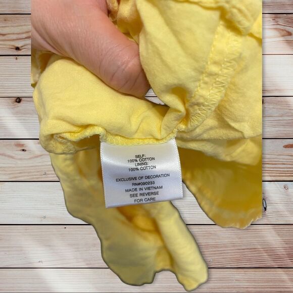 Yellow Peplum Kirra too SO CUTE!!!! - Picture 5 of 9